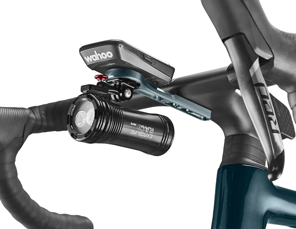 FARA Cycling - F/ computer mount w/ GoPro Mount - Deep Silver - Nuremberg, Germany - Front view on bike