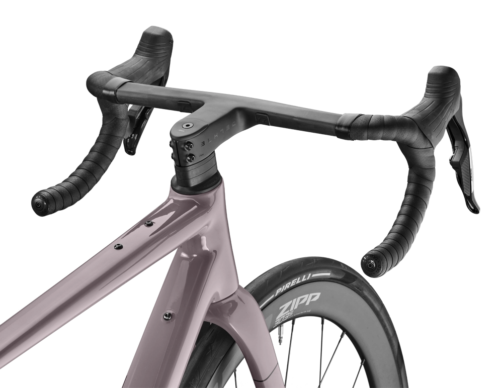 FARA Cycling - All Road Performance Bike - Shade - Nuremberg, Germany - Cockpit detail