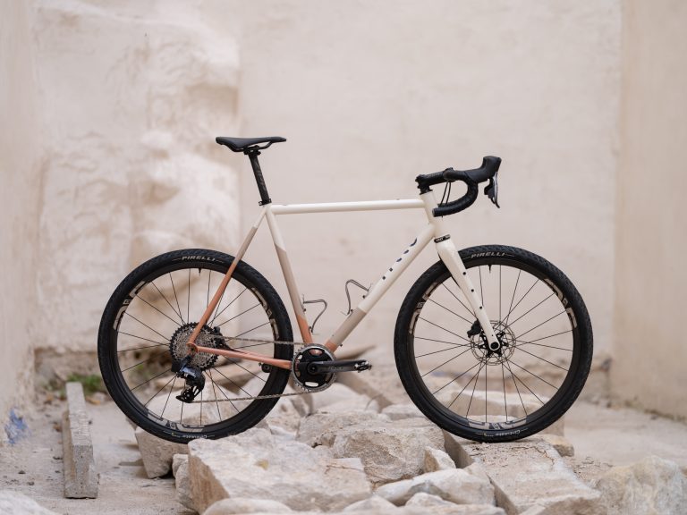 RIZZO - Titanium Custom Builds