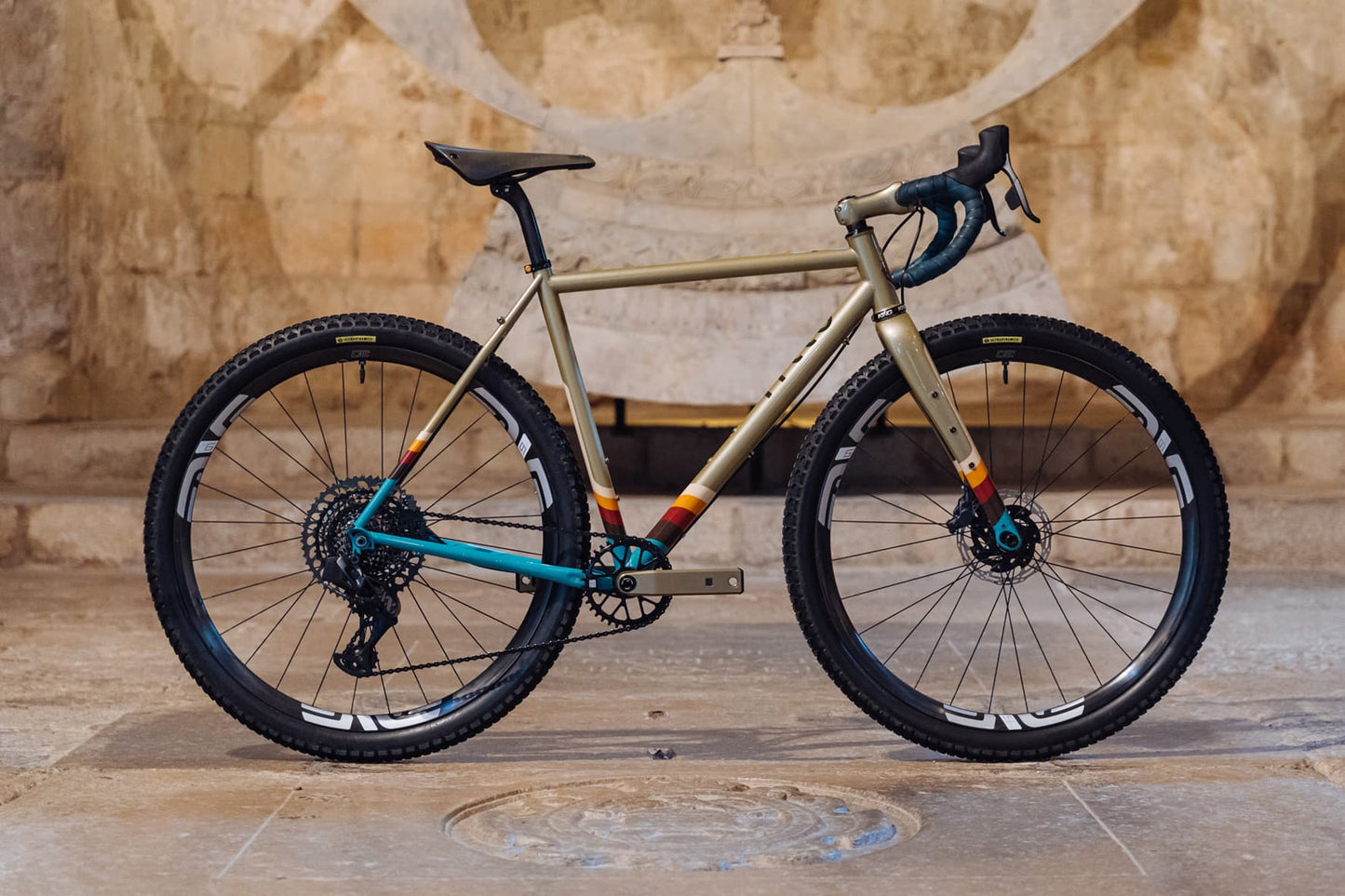 RIZZO - Titanium Custom Builds