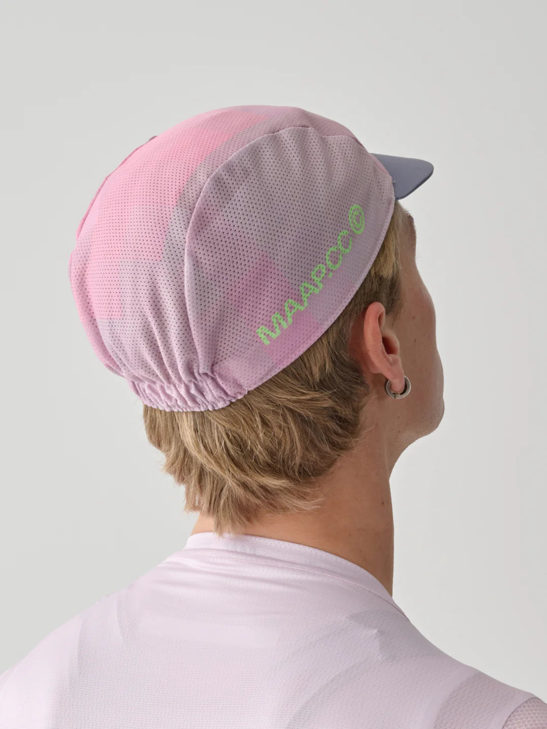 MAAP - Blur Cap - Rosa Fluoro - Nuremberg, Germany - On model