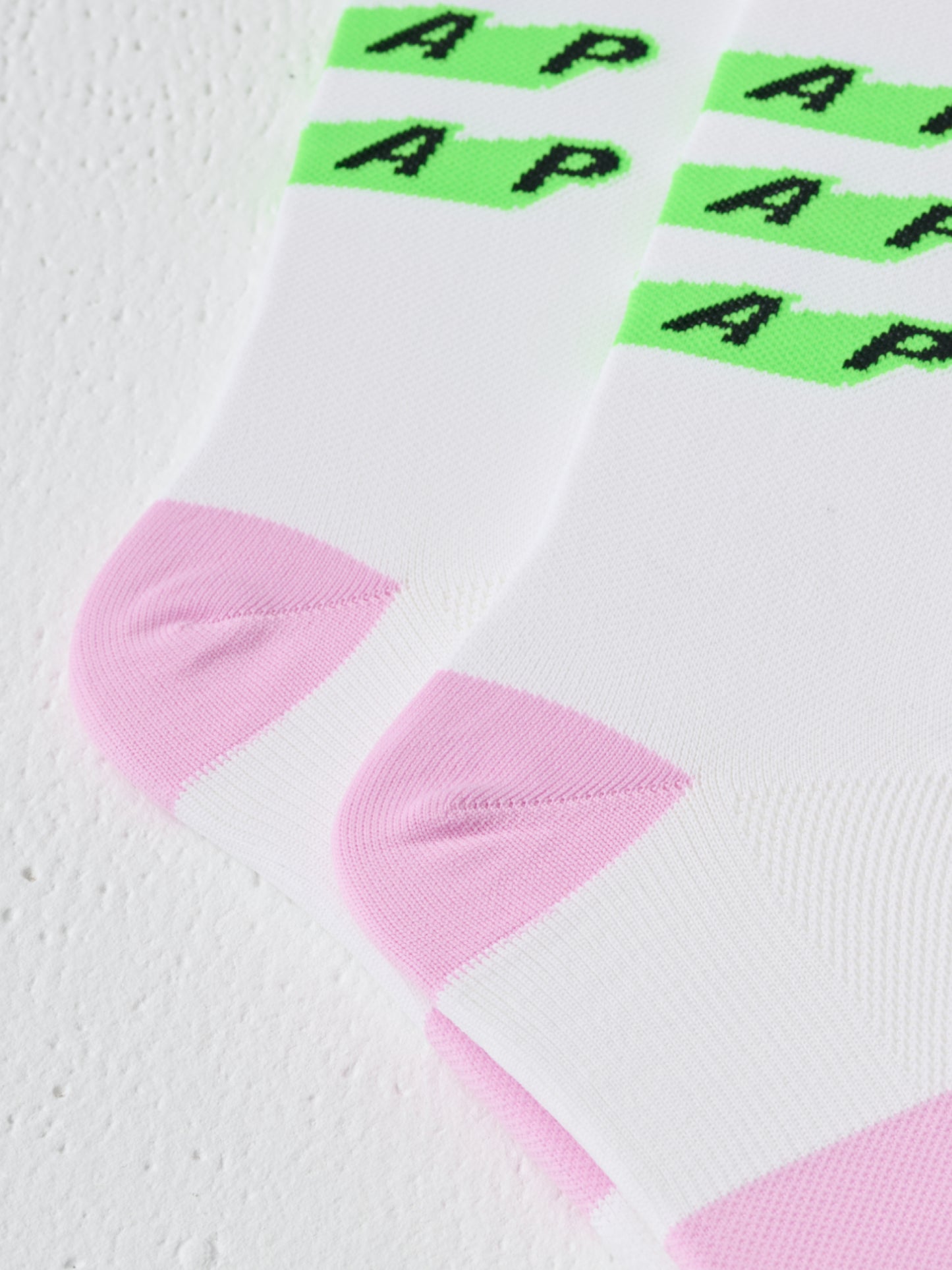 MAAP - Evade X Sock - White / Fluro Green - Nuremberg, Germany - Detail view