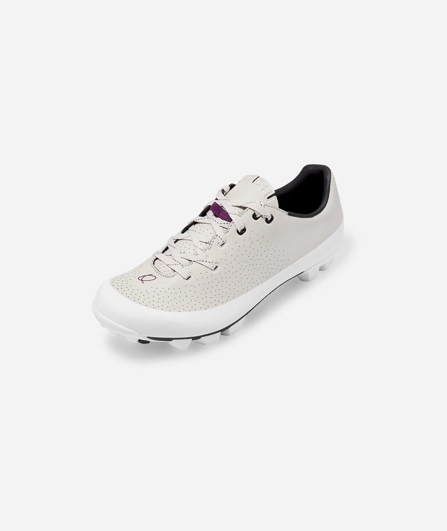 QUOC - Gran Tourer XC Lace Cycling Shoes - Chalk - Nuremberg Germany - Diagonal view