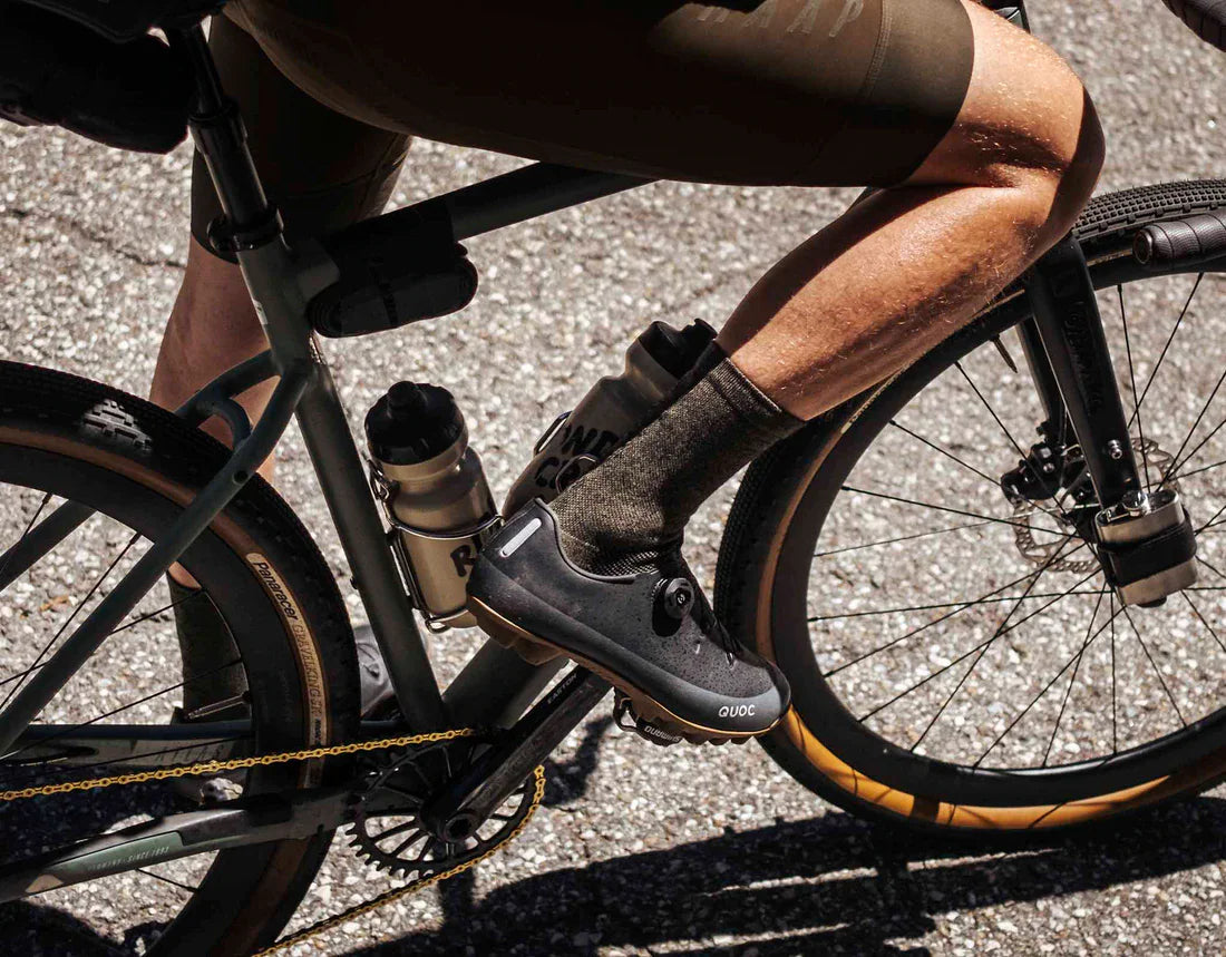 QUOC - Gran Tourer ll Cycling Shoes - Black Gum - Nuremberg, Germany - On model on bike view