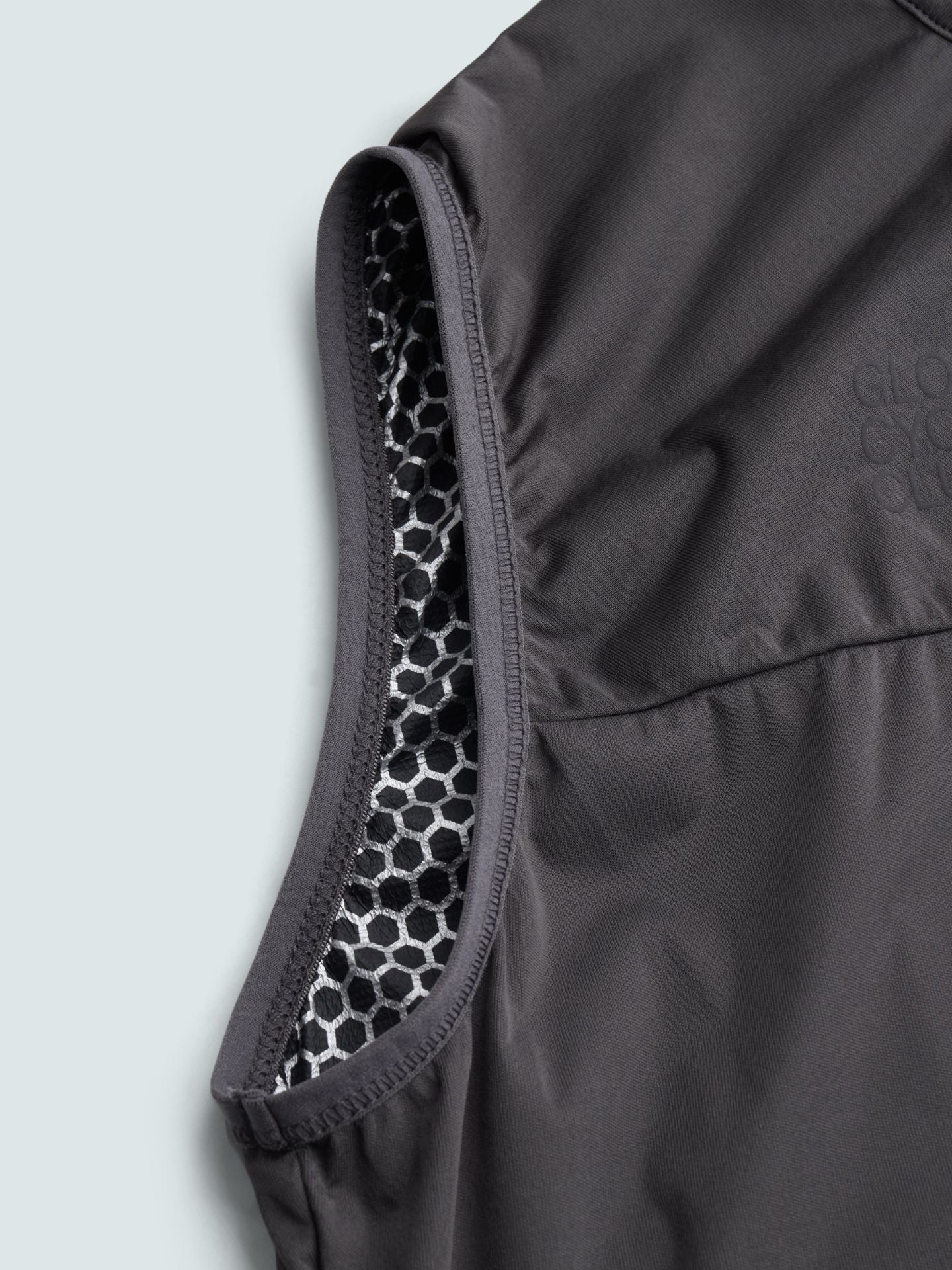 SYN - Men's Pro Universal SL Vest - Ash - Nuremberg, Germany 