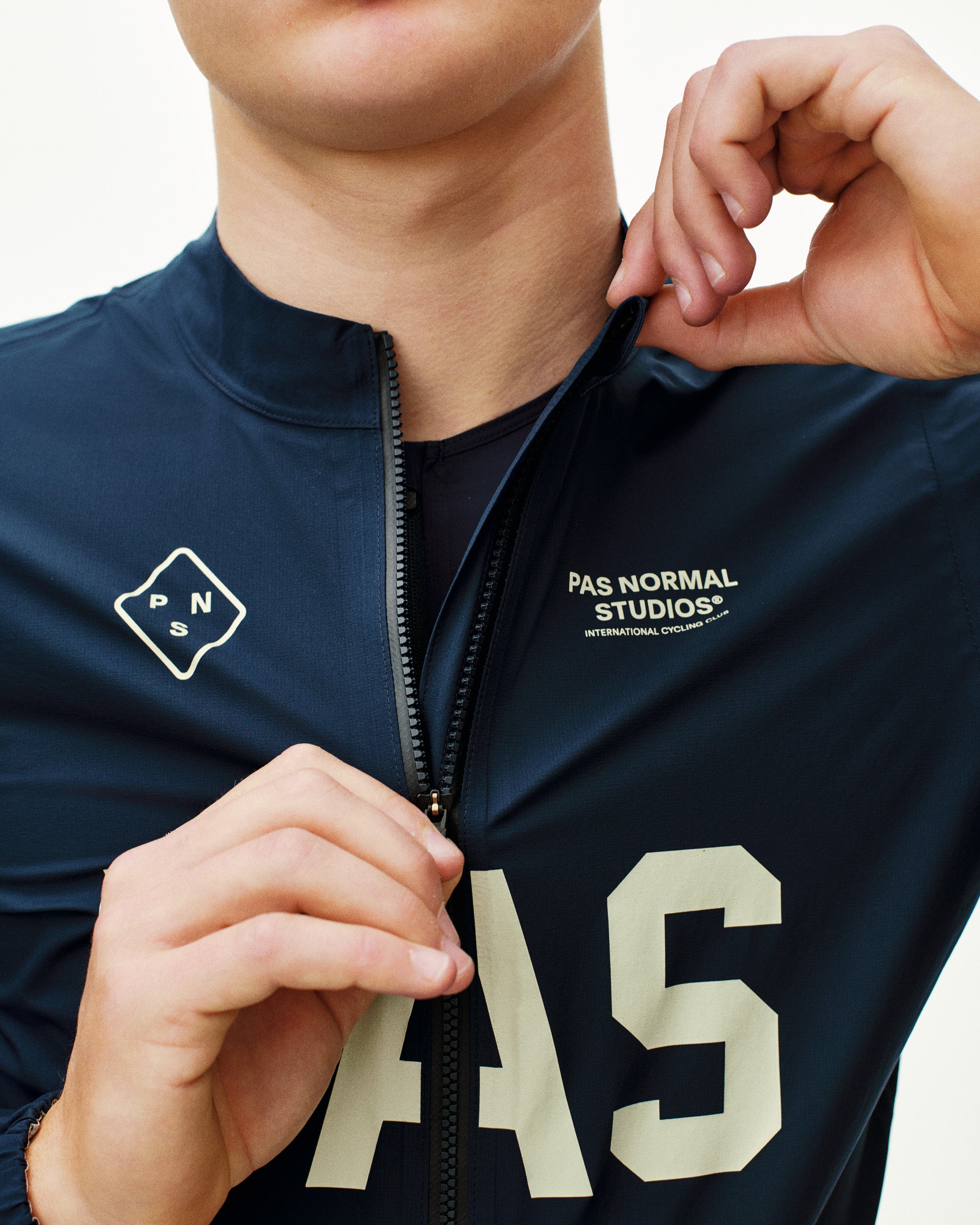 Pas Normal Studios - Men's PAS Mechanism Rain Jacket - Navy – SALA