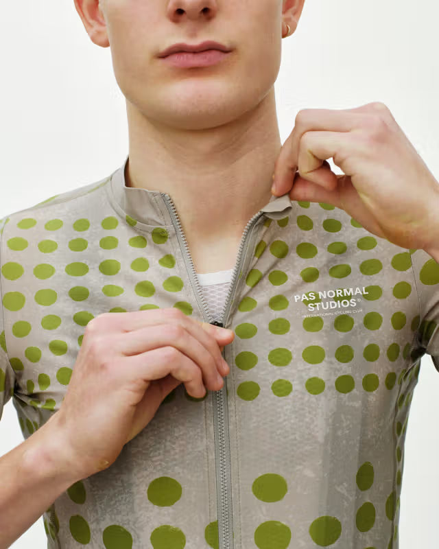 Pas Normal Studios - Essential Trikot für Herren - Dot Bone