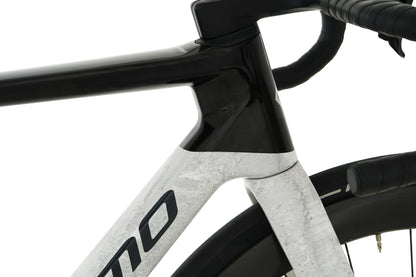 Megamo - Pulse White SLR 2026