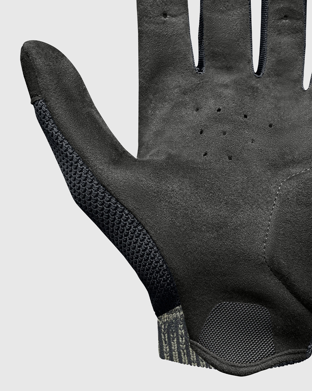 MAAP Cycling Gloves Nuremberg Germany