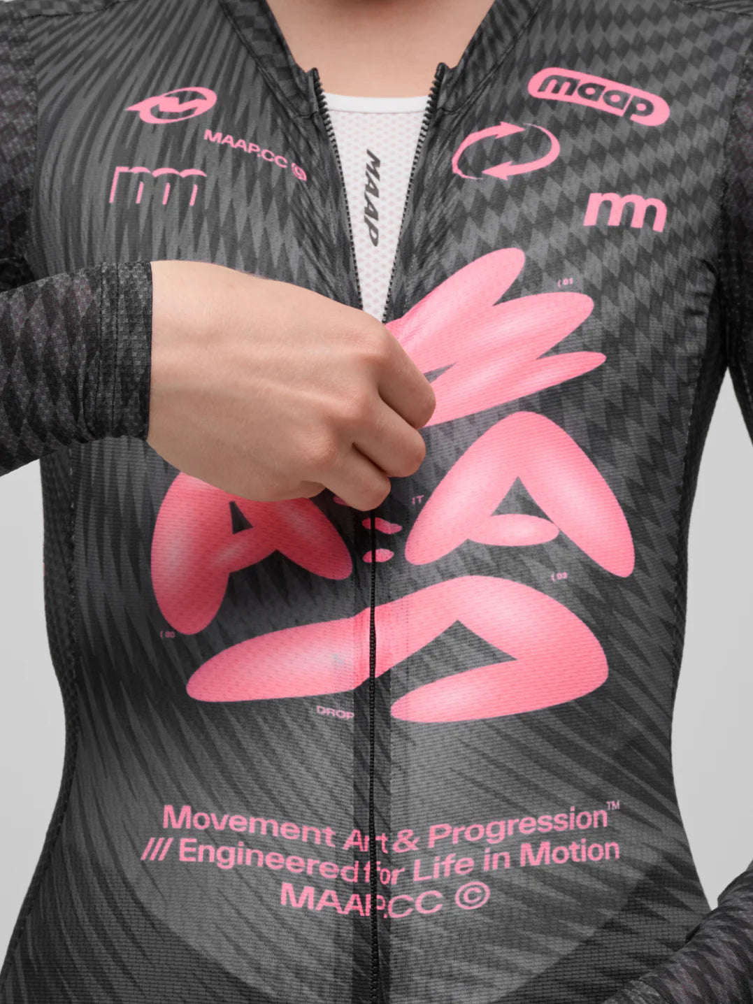 MAAP - Women's Spectrum Pro Air Long Sleeve Jersey 3.0 - Carbon Rose -  Nuremberg, Germany