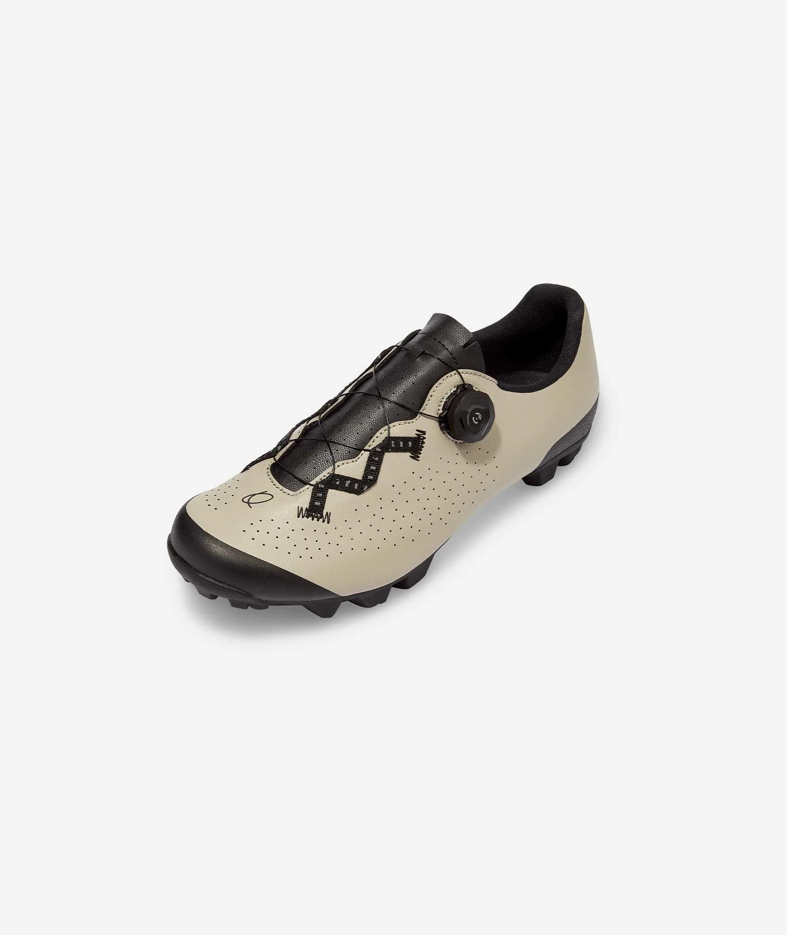 Quoc Cycling Shoes Nuremberg Germany - front toe