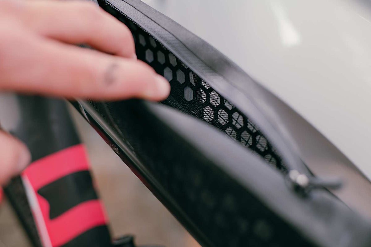 APIDURA - Aero Bolt-On Long Top Tube Module - Nuremberg, Germany