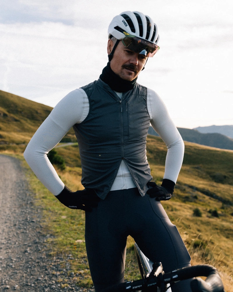 ISADORE - Men's Insulated Gilet - Dark Core - Nuremberg, Germany
