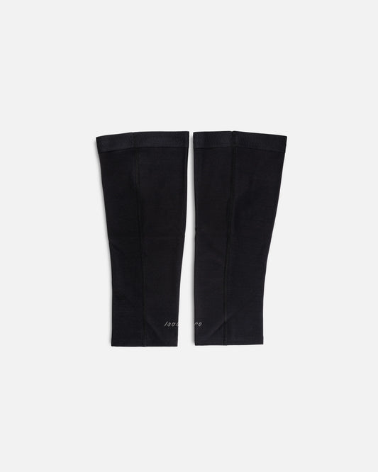 ISADORE - Thermal Kneewarmers - Black - Nuremberg, Germany 