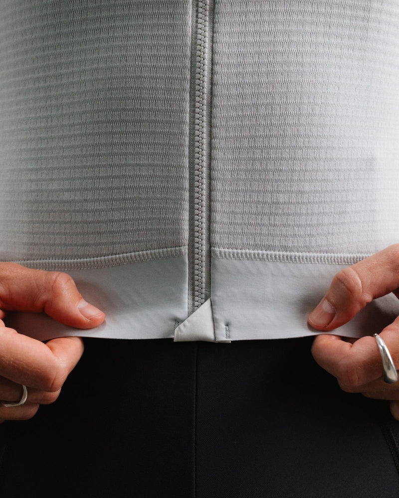ISADORE - Women's Alternative Winter Long Sleeve Jersey - Lunar Rock - Nuremberg, Germany